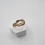 14K GOLD RING/ INEL AUR 14K R0449